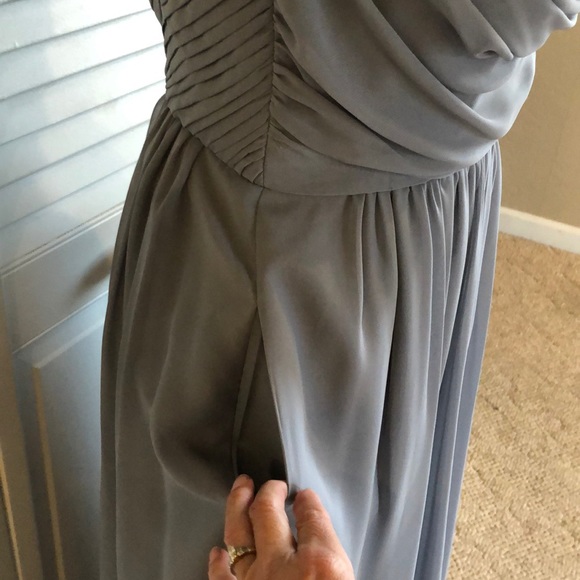 Dress/ Prom or Bridesmaids formal - Picture 5 of 12